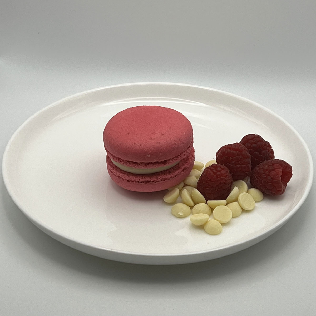 White Chock Raspberry Macaron