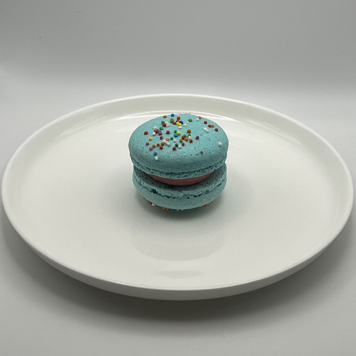 Bubble Gum Macaron